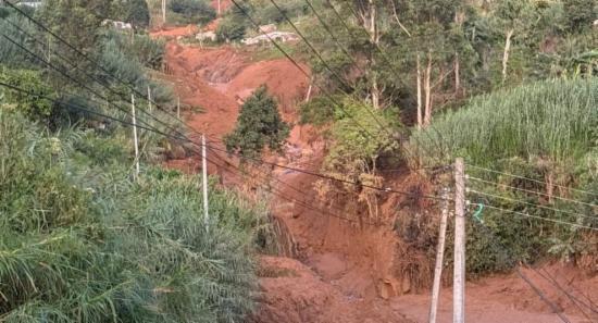 Sri Lanka's Army Marches 8km to Save 12 Lives